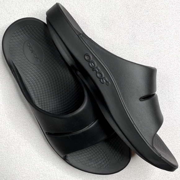 OOfos OOahh Men’s Sandal Slides Size (12) Like NEW!!! - Picture 2 of 8